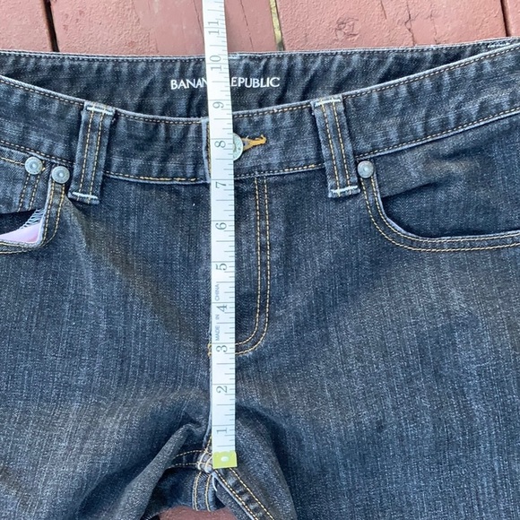 BANANA REPUBLIC DARK WASH, DISTRESSED JEANS, SIZE 10LONG - Picture 11 of 13
